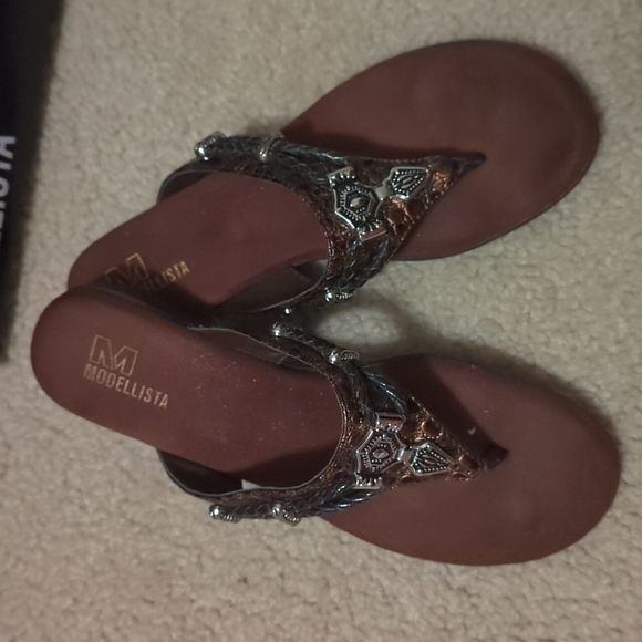 Brown Sandals - Picture 1 of 8
